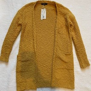 Merokeety soft orange yellow long cardigan!! Has pockets 😋 size small